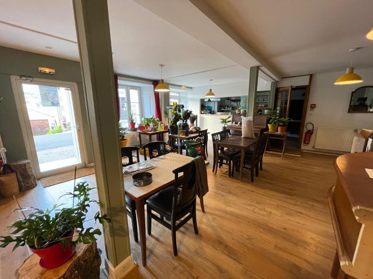 Auberge Des Trois Rivieres Condat  Экстерьер фото